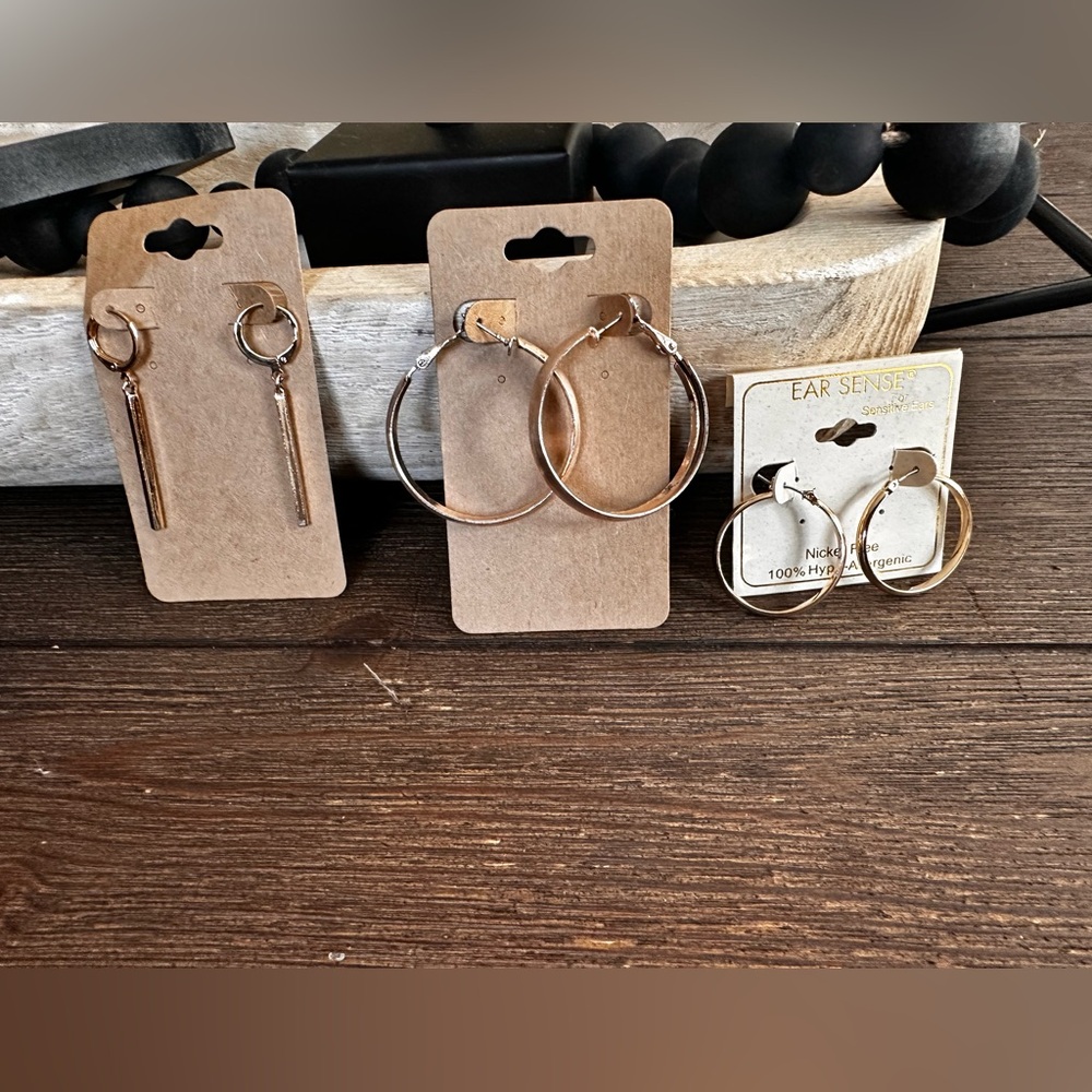 Earrings Gold tone statement Trio Set pierced